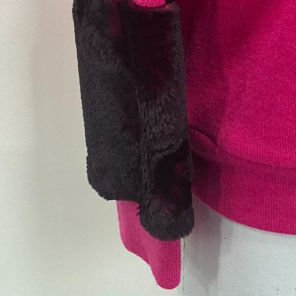 Sweater - Picture 3 of 5